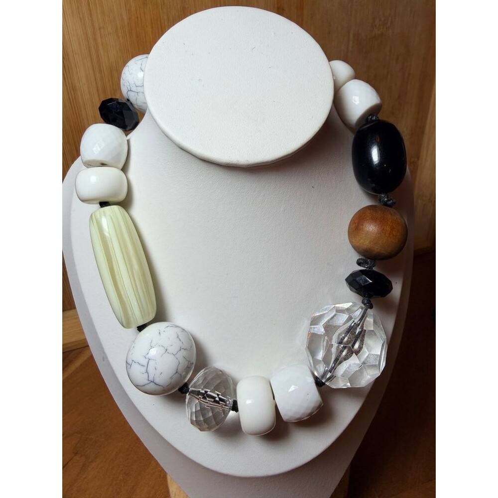 Handcrafted Vintage Beaded Necklace